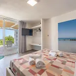 Alba Chiara Villa Serranova