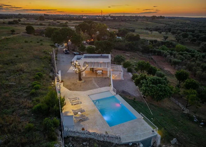 Alba Chiara Вилла *